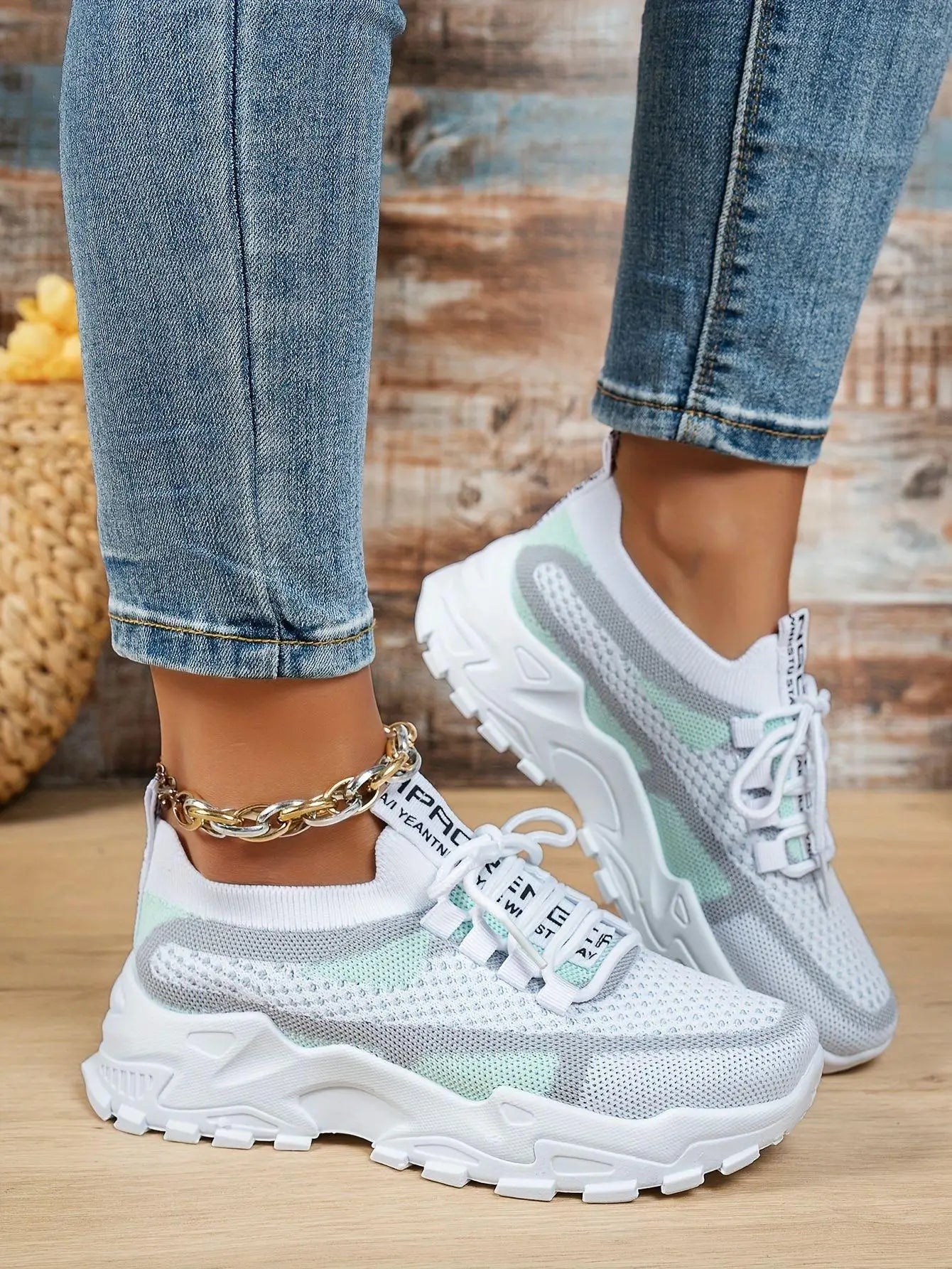 Woman'Shoes Chunky Sneakers Women's Casual Shoes Air Mesh Breathable Sports Shoes For Women's Soft Sole Running Shoes